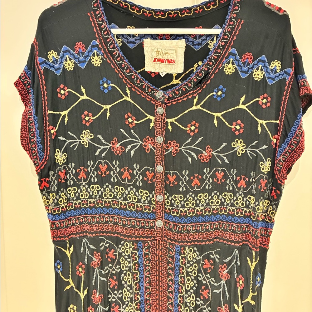 Johnny Was Biya Black Embroidered Floral Cap-Sleeve Maxi Dress